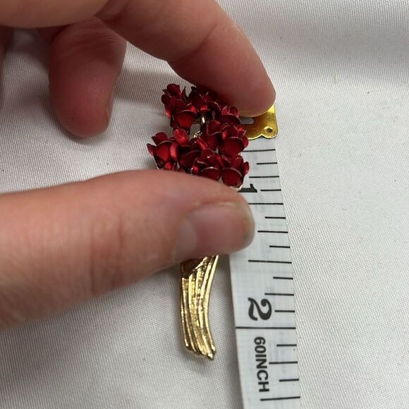 Vintage 1997 Red Rose Brooch Pin - Picture 3 of 4
